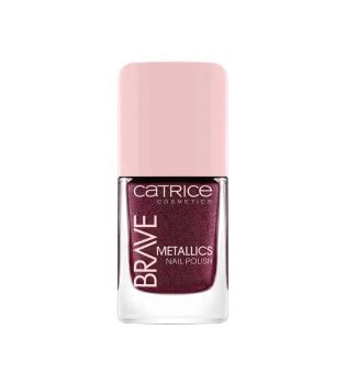 Llak për thonj metallics Catrice, no.04  Love You Cherry Much, 10.5 ml